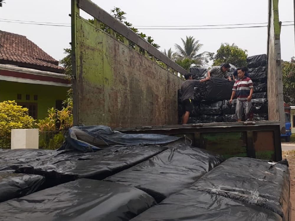 pengiriman geobag ke pangkalan BUN kalimantan